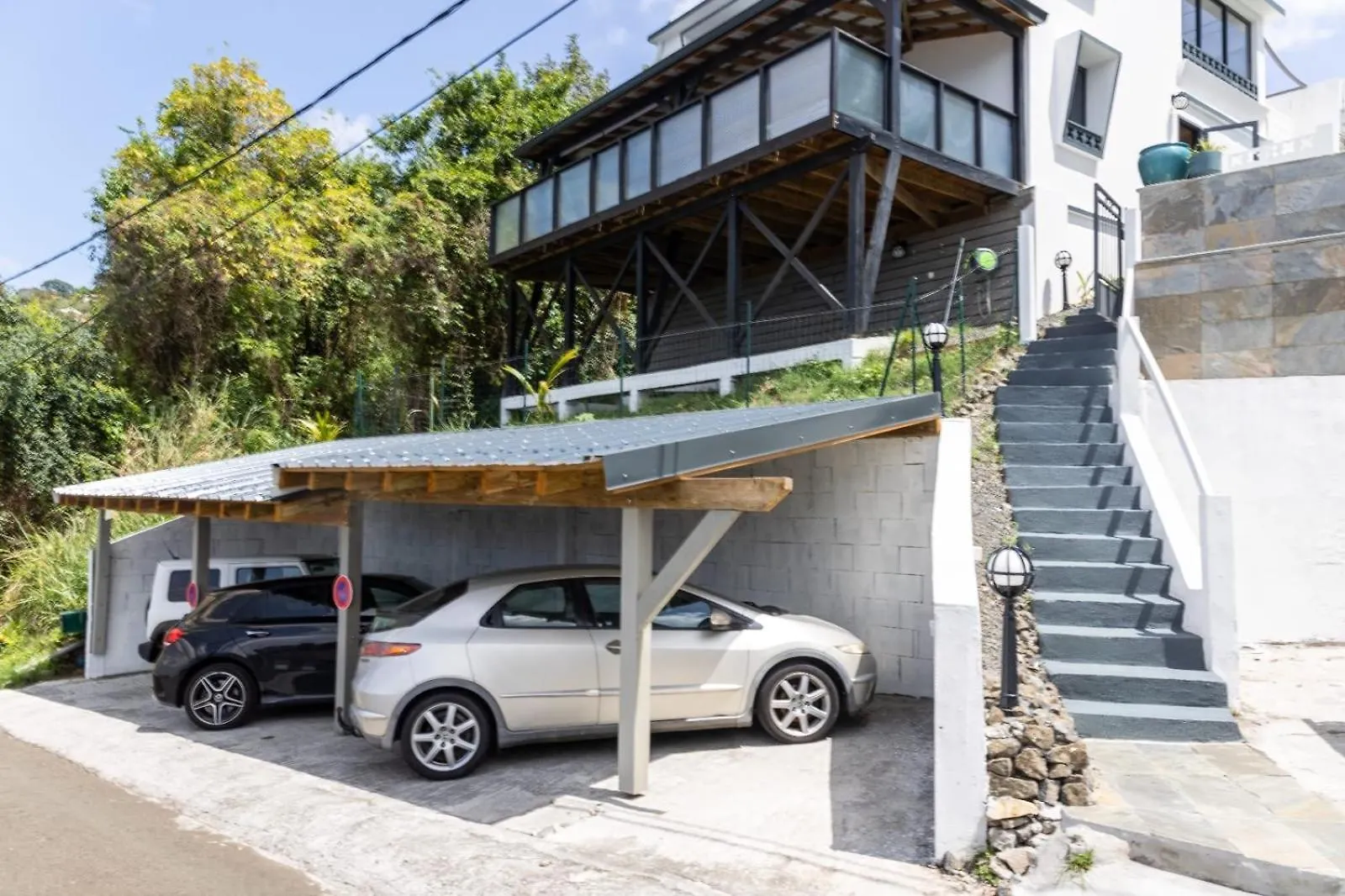 Villa T4 Avec Piscine, 6 A 8 Personnes Schoelcher
